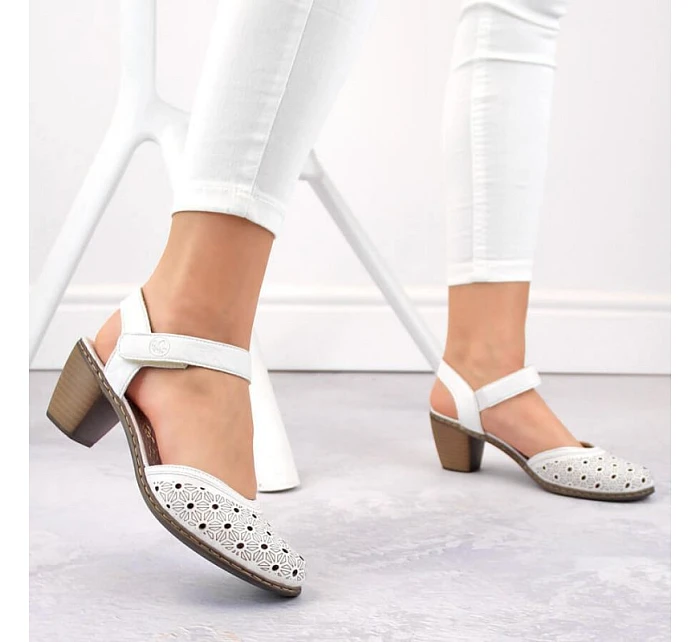 Kožené pohodlné sandály W model 22066508 white - Rieker