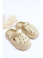 Dětské pěnové pantofle Crocs Béžove model 21624118 - Boto