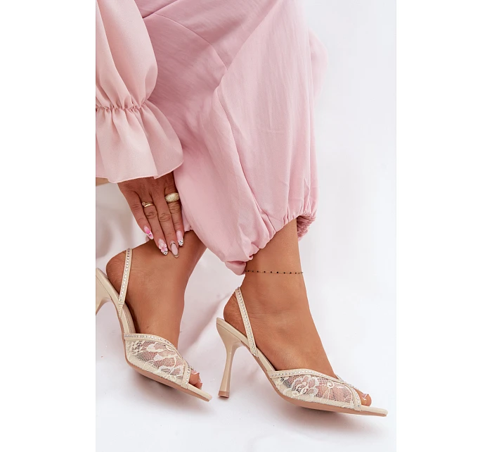 Dámské sandály na podpatku s krajkou a ozdobami Béžové Melivelle