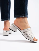 Luxusní dámské  nazouváky stříbrné na širokém podpatku Luxusní dámské  nazouváky stříbrné na širokém podpatku