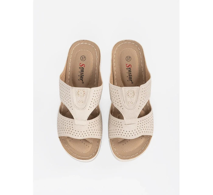 Zajímavé nazouváky dámské Jasnobeżowy na plochém podpatku Zajímavé nazouváky dámské Jasnobeżowy na plochém podpatku