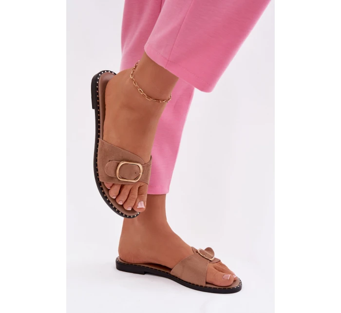 Dámské nazouváky na nízkém podpatku se zlatou sponou Camel Selivelle