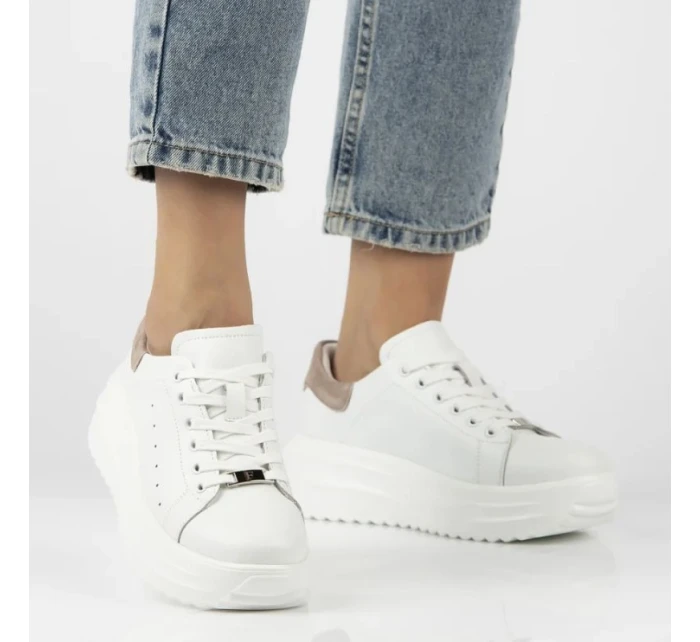 Dámské kožené polobotky na platformě bílé model 21960298 - FILIPPO Dámské kožené polobotky na platformě bílé model 21960298 - FILIPPO