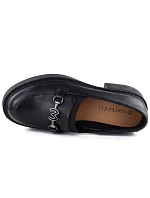 Dámské kožené mokasíny na silné podrážce černé Vinceza 39985