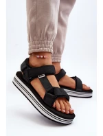 Dámské sandály na platformě Lee Cooper LCW-24-05-2753L Černé Dámské sandály na platformě Lee Cooper LCW-24-05-2753L Černé