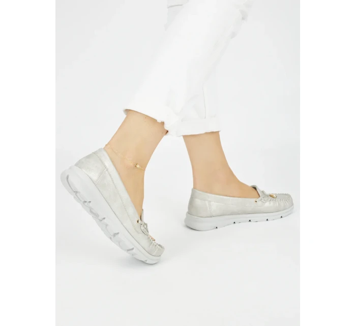 Pěkné  mokasíny stříbrné dámské platforma