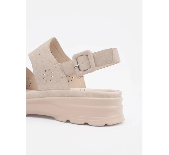 Pohodlné  sandály  dámské platforma