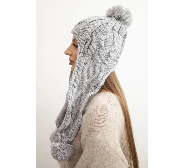 Dámská zimní čepice z vlny s bambulemi a prodlouženými stranami K448 šedá