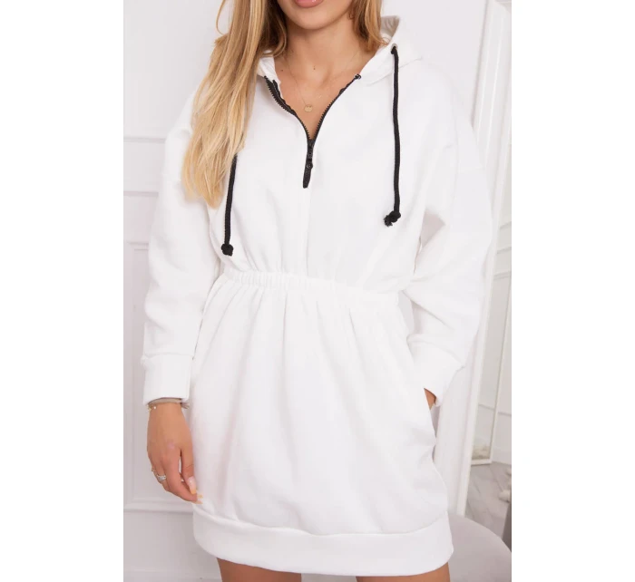 Zateplené šaty s kapucí ecru Zateplené šaty s kapucí ecru