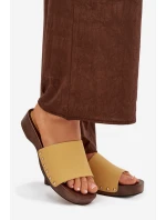 Dámské pantofle s žluté model 21918796 - Boto