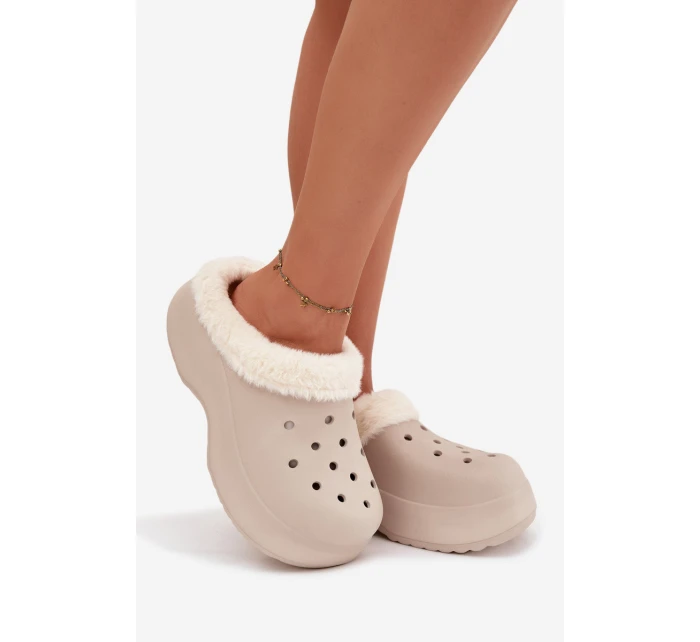 Dámské pěnové pantofle zateplené kožíškem – khaki Palvine