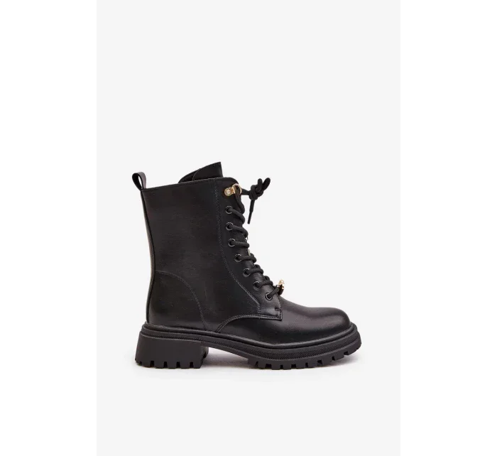 Eko Kožené Kotníkové Boty Workery Dámské S Přívěsky Černé Rianael Eko Kožené Kotníkové Boty Workery Dámské S Přívěsky Černé Rianael