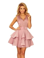 Exkluzivní dámské šaty v barvě lila s krajkovým výstřihem model 7638090