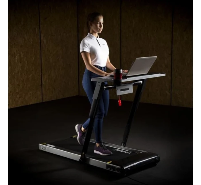 běžecký stůl model 21332899 - HMS