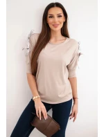 Dámská viskózová blůza s ozdobnými model 22018672 béžová - K-Fashion