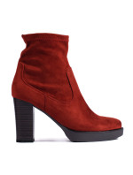 Módní dámské červené  kotníčkové boty na širokém podpatku