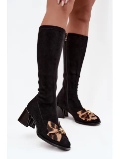 Dámské kozačky na klínku s ozdobnou mašlí model 21718438 Černé - D&A