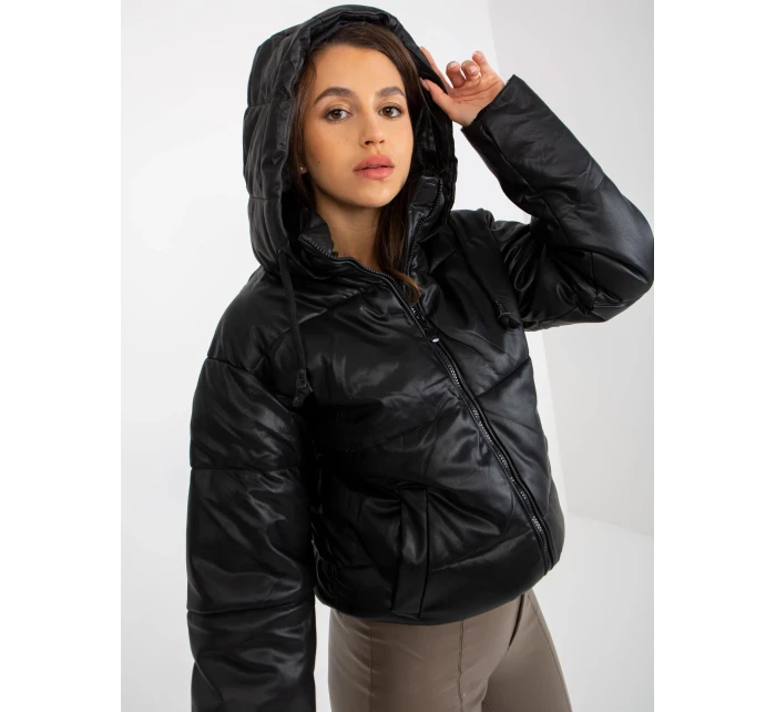 NM KR H 923 plášť.94 černá