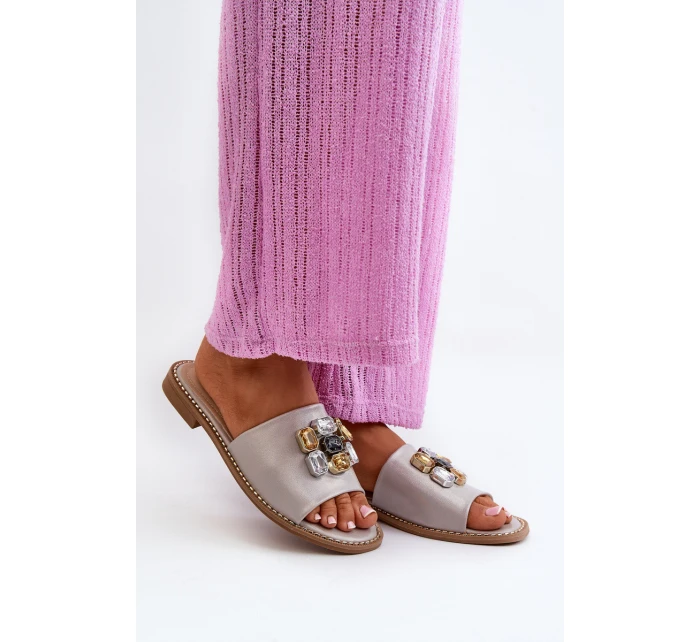 Dámské Sandály S Ozdobami model 21665122 Béžové - S.Barski Dámské Sandály S Ozdobami model 21665122 Béžové - S.Barski