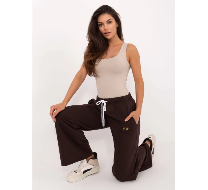 Spodnie RV DR model 21295539 ciemny brązowy - FPrice