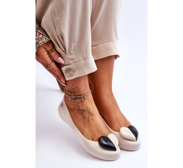 Dámské baleríny se srdcem model 21616916 světle béžová - Zaxy