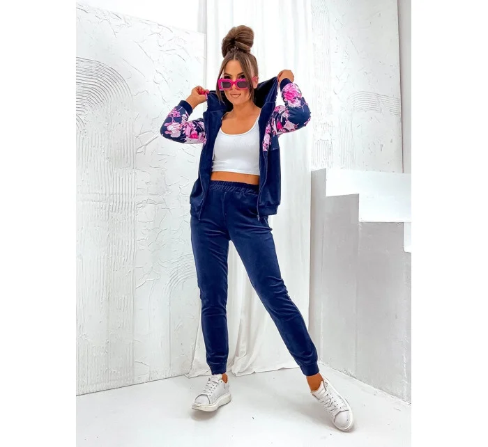 Welurowy komplet damski w róże granatowy (8210)