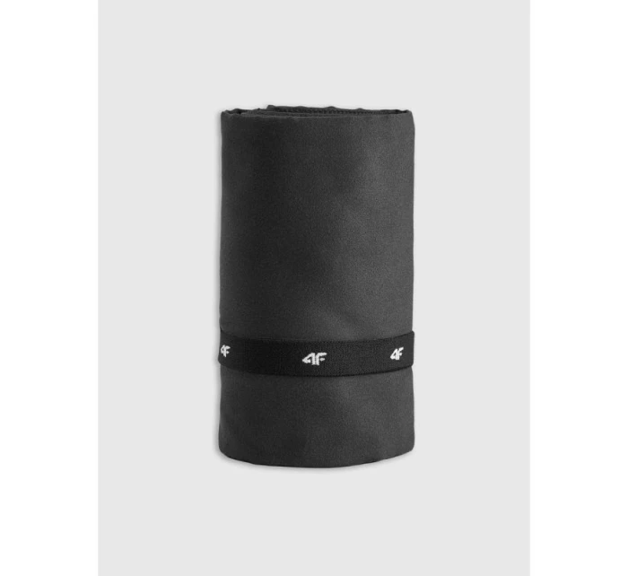 Sportovní ručník 80x130 cm 4F 4FWMM00ATOWU064-20S Sportovní ručník 80x130 cm 4F 4FWMM00ATOWU064-20S