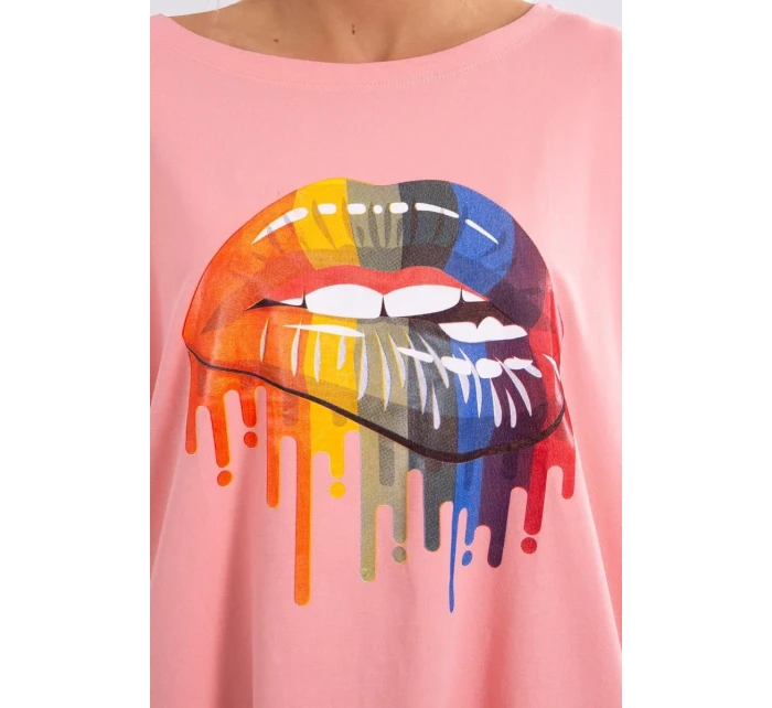 Oversize halenka s duhovým potiskem rtů v meruňkové barvě