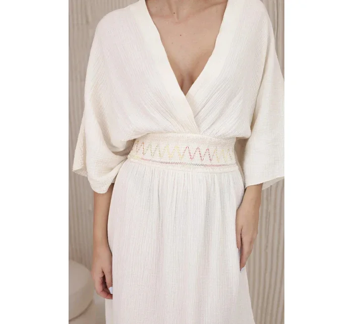 Mušelínové šaty s výšivkou v pase světle béžová