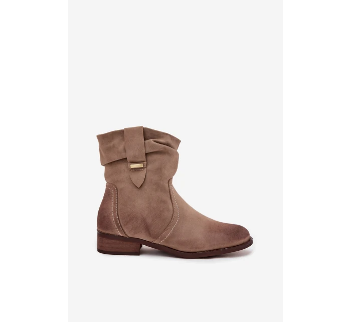 Dámské kotníkové boty na nízkém podpatku s mačkáním zateplené khaki Gracia Dámské kotníkové boty na nízkém podpatku s mačkáním zateplené khaki Gracia