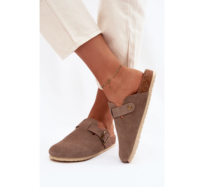 Dámské pantofle Chodaki Z Přírodního Semiše Vinceza 101332 Tmavě Béžové