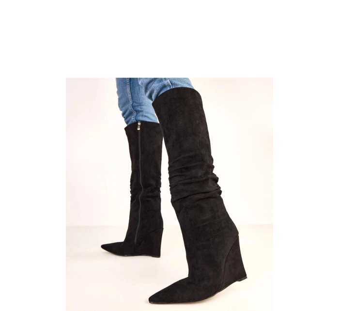 Kozačky na klínech  model 220576 Solea