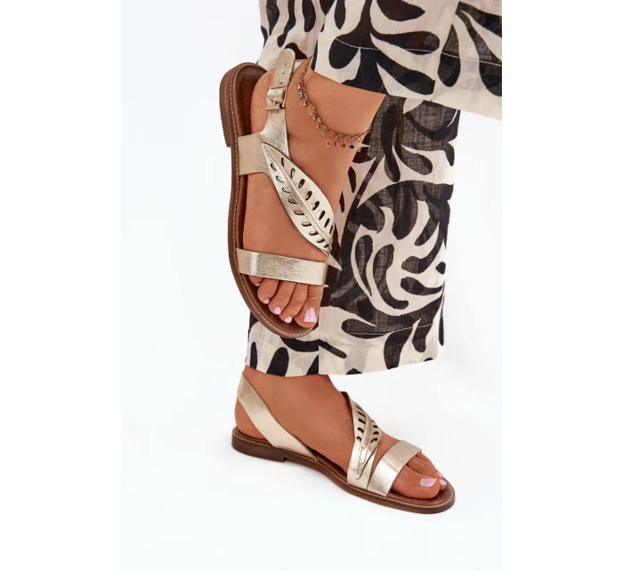 Dámské kožené sandály na plochém podpatku Zazoo model 21704070 zlaté - Boto Dámské kožené sandály na plochém podpatku Zazoo model 21704070 zlaté - Boto