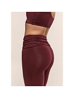 Dámské kalhoty CASALL Sublime Folded Flare Pants, barva bordová Dámské kalhoty CASALL Sublime Folded Flare Pants, barva bordová