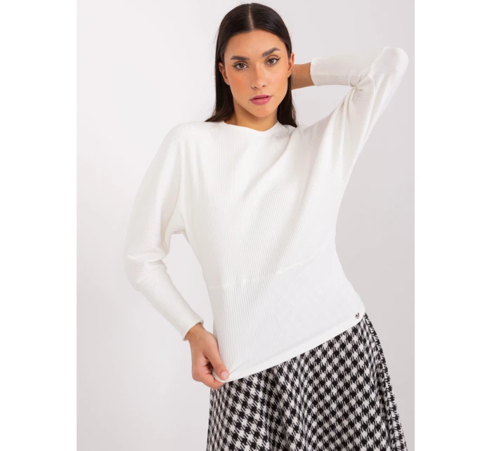 Halenka RV BZ 9208.61P ecru Halenka RV BZ 9208.61P ecru