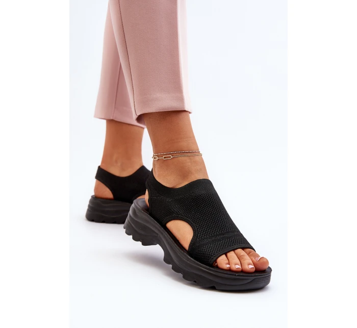 Dámské sportovní sandály na tlusté podrážce černé model 21650603 - Boto