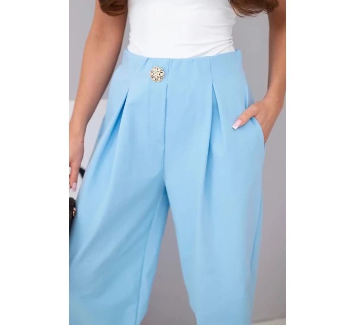 Dámské bavlněné kalhoty s vysokým pasem a ozdobným knoflíkem modré Dámské bavlněné kalhoty s vysokým pasem a ozdobným knoflíkem modré
