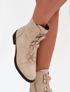 Zateplené dámské kotníkové boty na nízkém podpatku s ozdobnými květinami zlaté model 21711109 - Boto