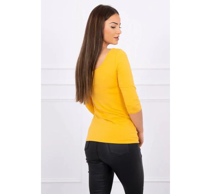 Hořčicová halenka s kulatým výstřihem Hořčicová halenka s kulatým výstřihem