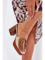 Dámské sandály na sloupkovém podpatku s přezkou Camel model 21687132 - Boto Dámské sandály na sloupkovém podpatku s přezkou Camel model 21687132 - Boto