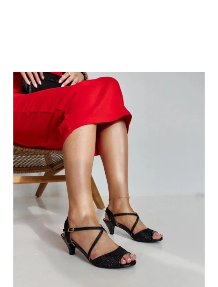 Sandály na podpatku  model 207503 Solea