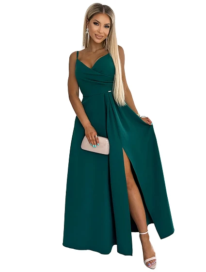 CHIARA Elegantní zelené dámské dlouhé maxi šaty na ramínkách model 18829195 - numoco