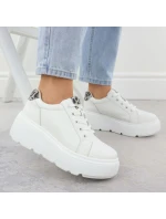 W  boty na platformě model 21305290 - VINCEZA