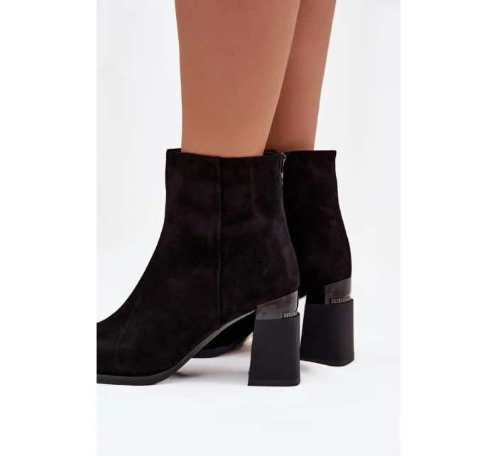 Dámské kozačky z přírodního semiše na podpatku vyhřívané D&A CR52-718 Černé