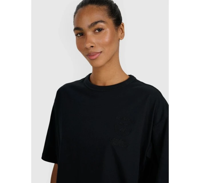Dámské tričko oversize s potiskem 4F 4FRSS25TTSHF2979-20S