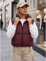 Dámská prošívaná zateplená krátká vesta v bordové barvě FashionStreet TY5971 Dámská prošívaná zateplená krátká vesta v bordové barvě FashionStreet TY5971