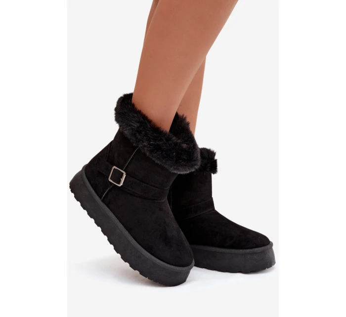 Dámské sněhule na platformě s přezkou a kožešinou Czarne model 21821891 - Boto