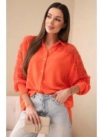 Dámská viskózová košile s krajkovými rukávy a límečkem béžová