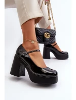 Dámské lakované polobotky na platformě a sloupku Big Star model 21653928 černé - Big Star Shoes