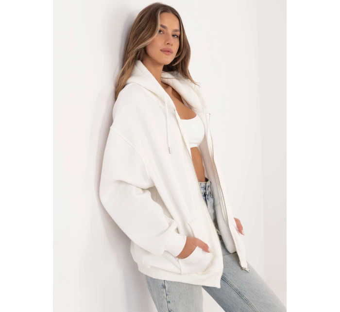 Halenka CLM BL 1044 1.96 ecru